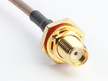 RG 316 mit SMA Einbau-Buchse Hex 11 auf CRC9 Winkelstecker, 20cm